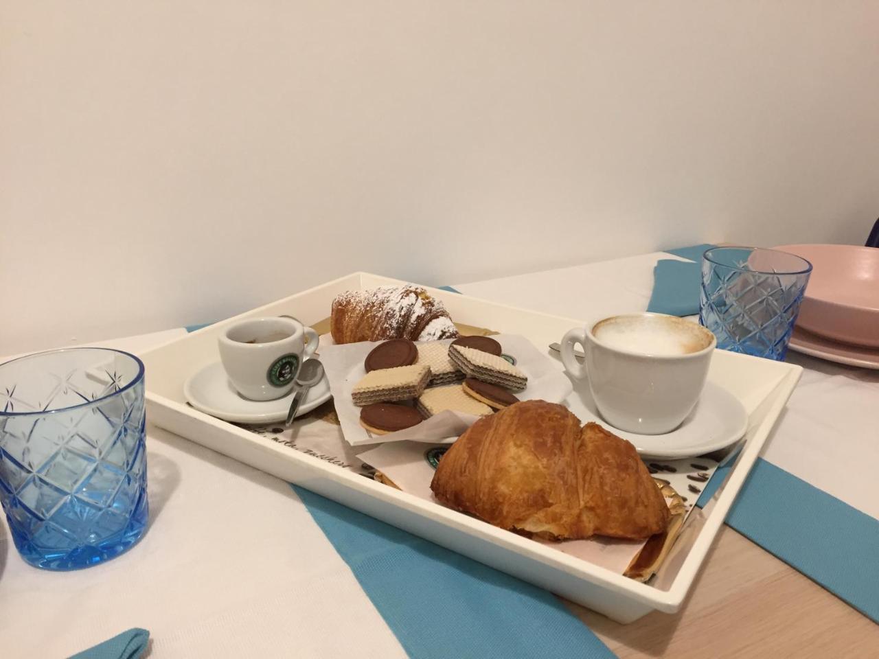 La Cattedrale Dai Tetti Acomodação com café da manhã Trani Exterior foto